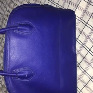 Blue Kenneth Cole hand bag